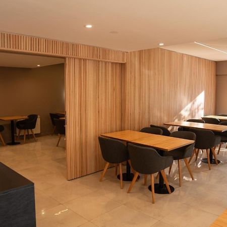 Urbana Suites 门多萨 外观 照片