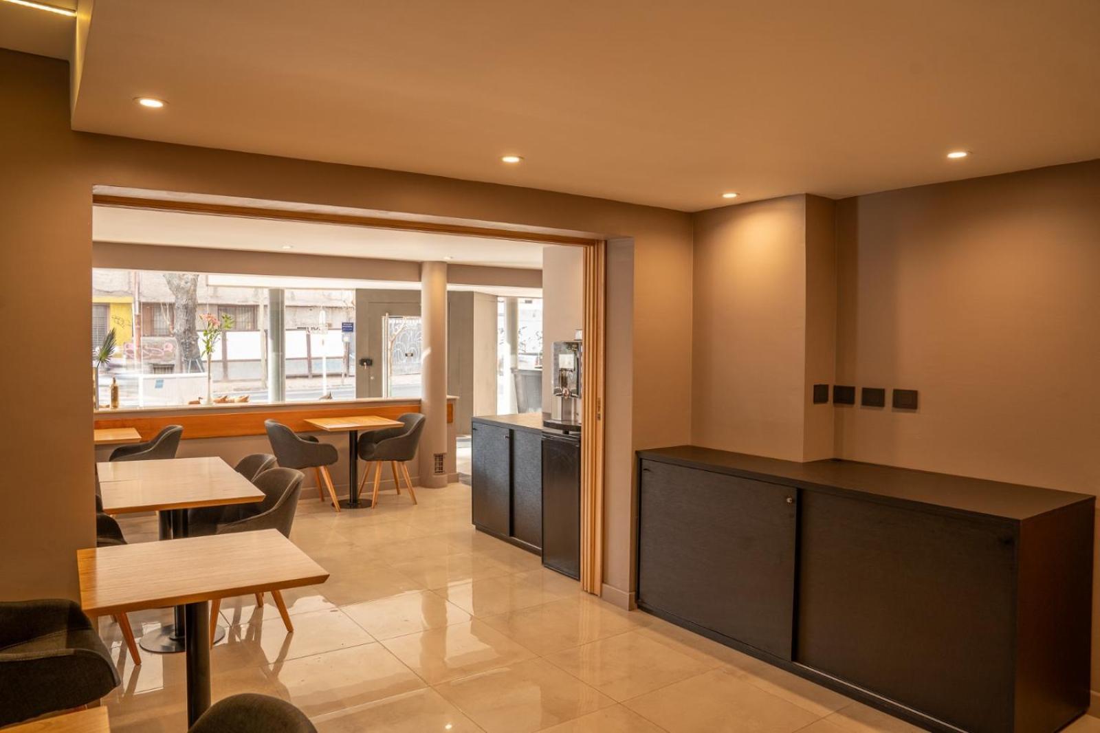 Urbana Suites 门多萨 外观 照片