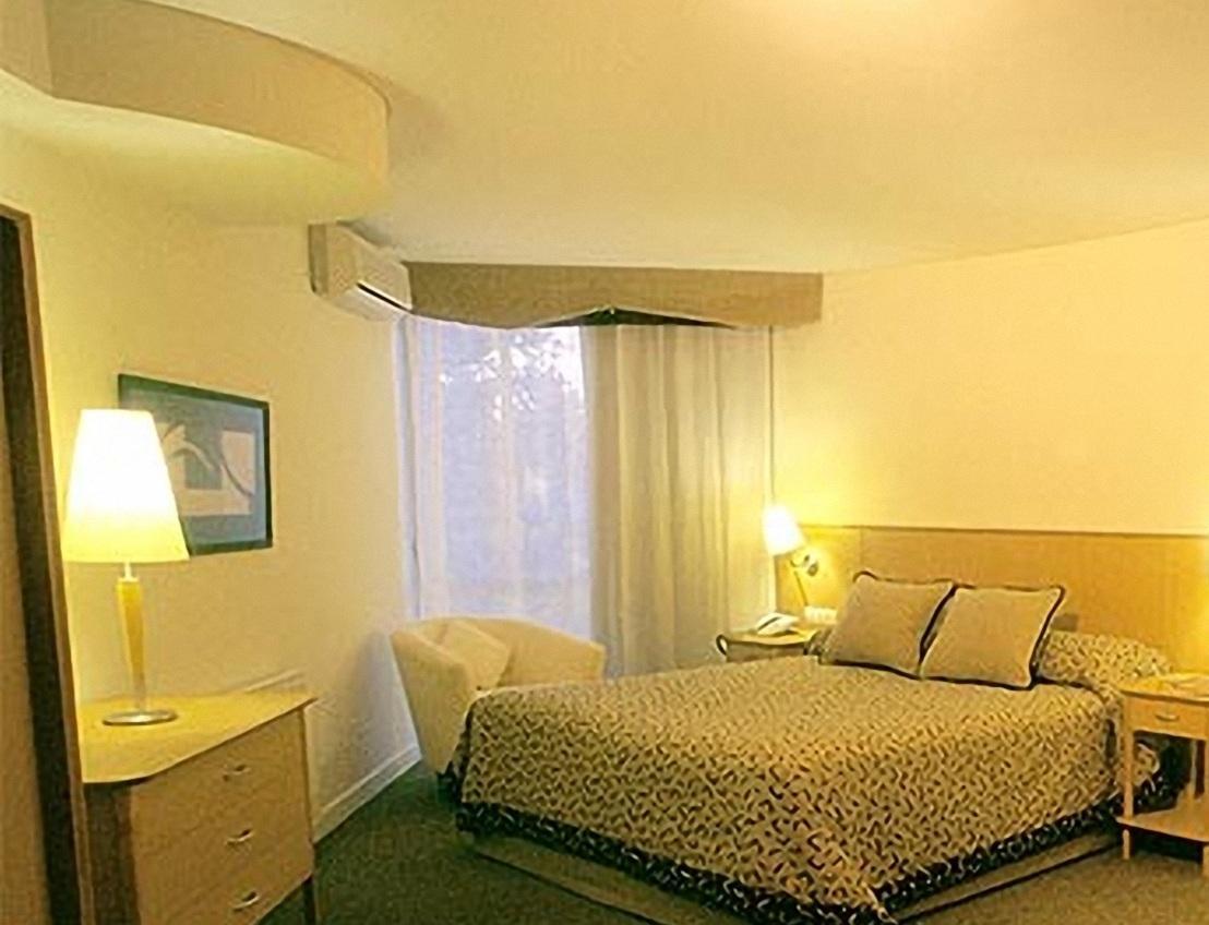 Urbana Suites 门多萨 外观 照片