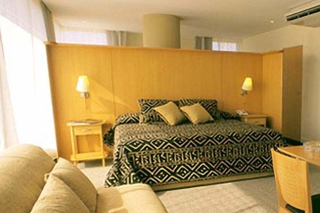 Urbana Suites 门多萨 外观 照片