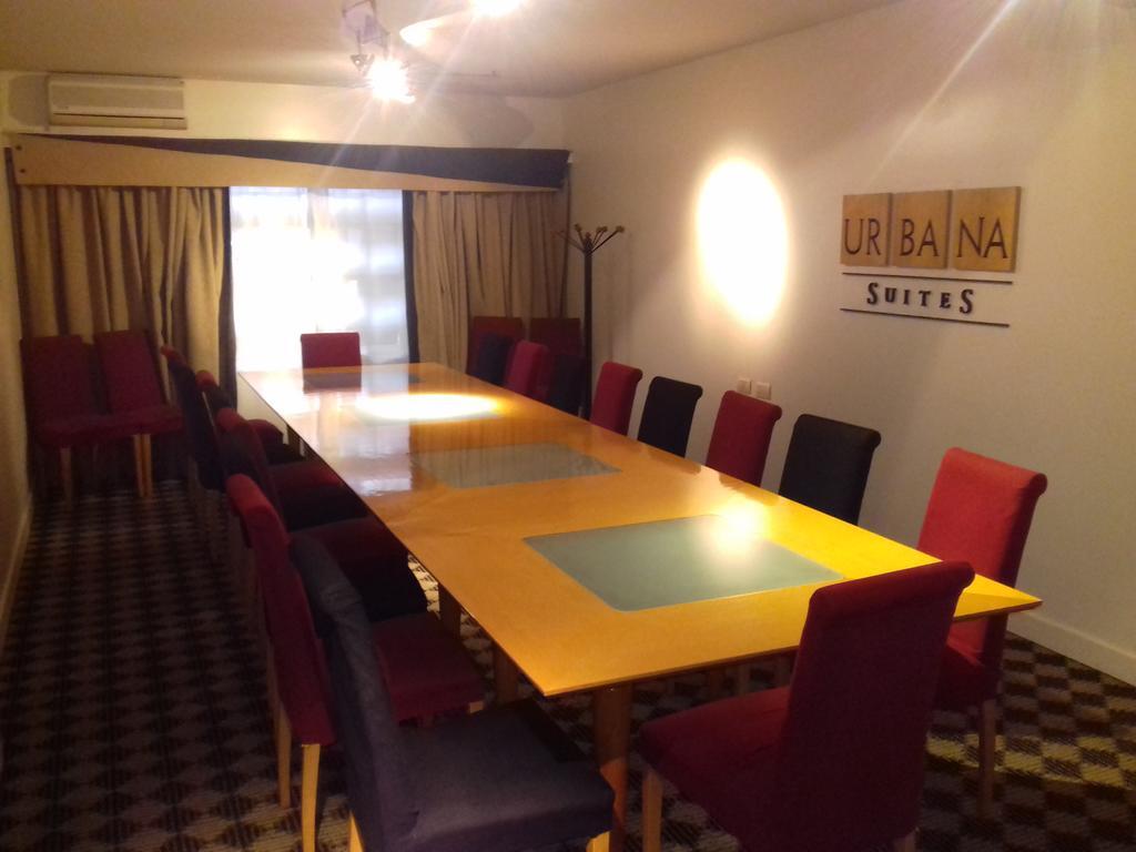 Urbana Suites 门多萨 外观 照片